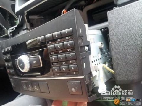 汽车导航更换价格多少